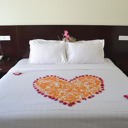 Hotel Sea Uttara Кокс-Базар Экстерьер фото